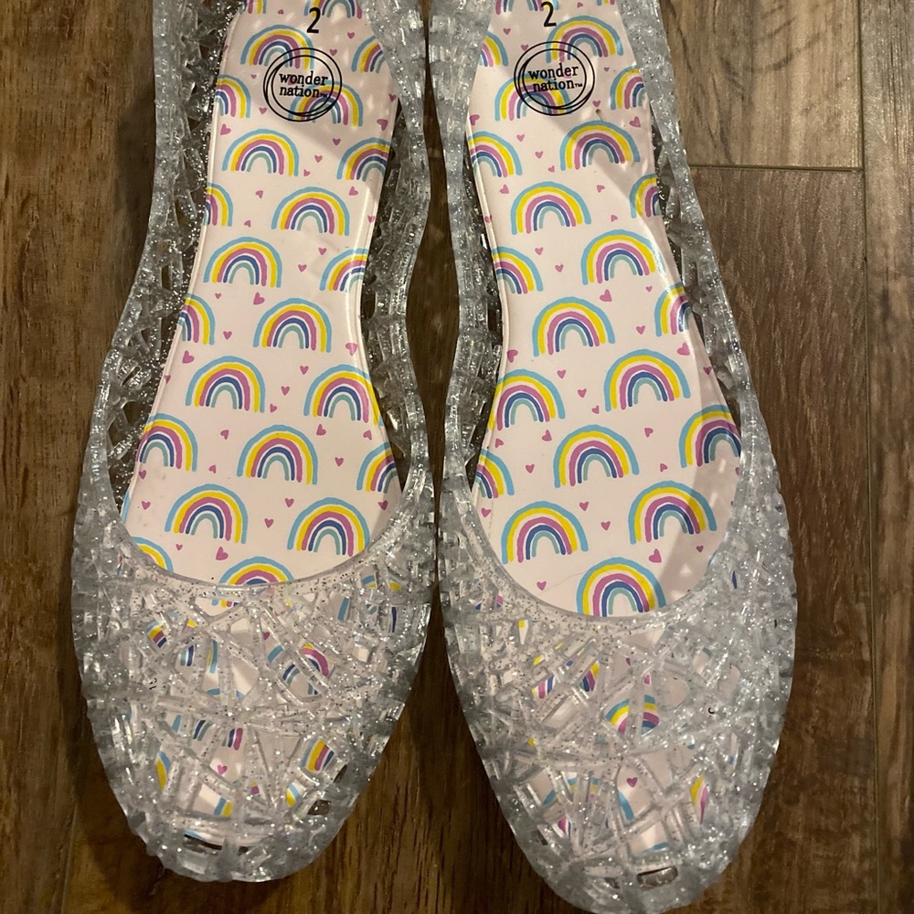 Girls size 2 jelly shoes